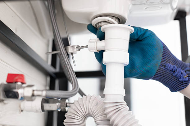 Reliable Emergency Plumber contractor in Flat Rock, MI by Masters Plumbing Service